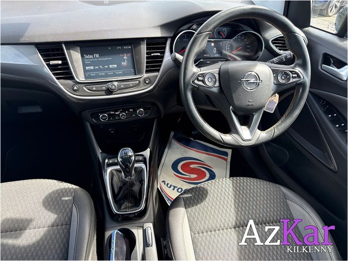 Opel Crossland X 2017