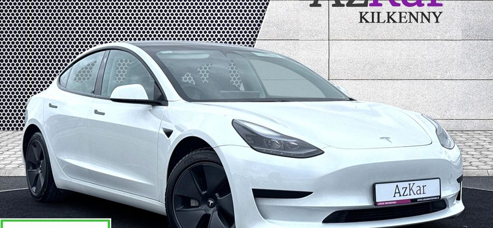 Tesla Model 3 2022