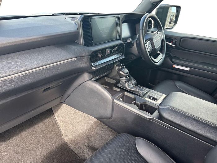 Toyota Landcruiser 2025