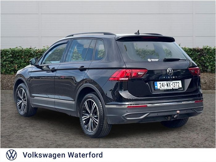 Volkswagen Tiguan 2024