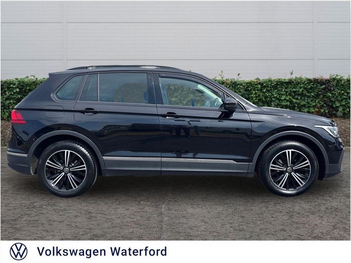 Volkswagen Tiguan 2024