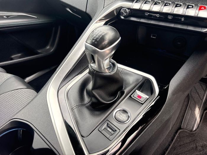 Peugeot 3008 2021