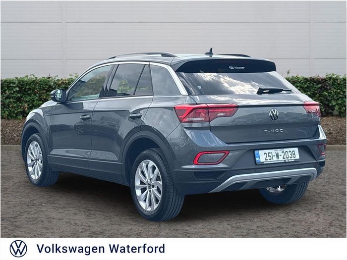 Volkswagen T-Roc 2025