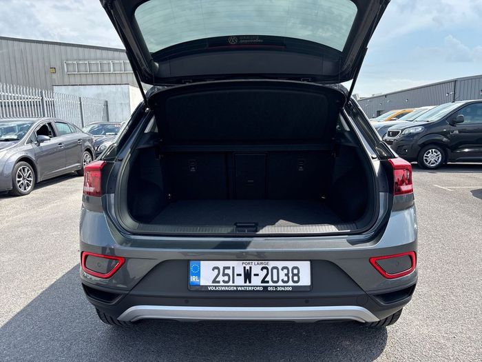 Volkswagen T-Roc 2025