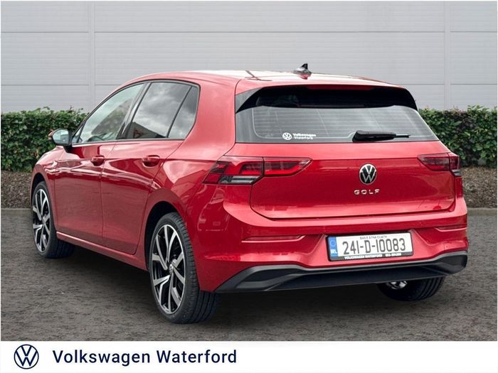 Volkswagen Golf 2024