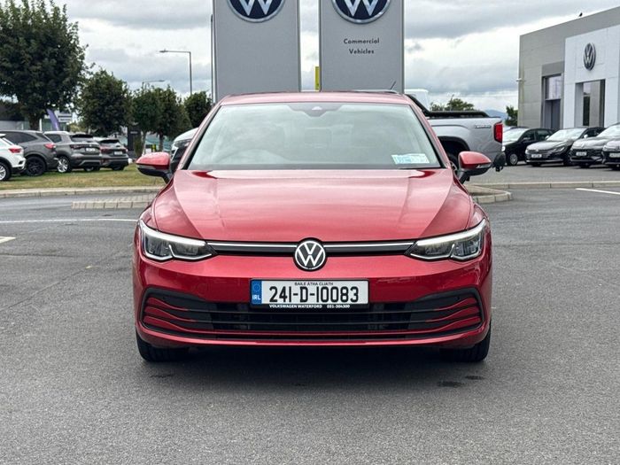 Volkswagen Golf 2024