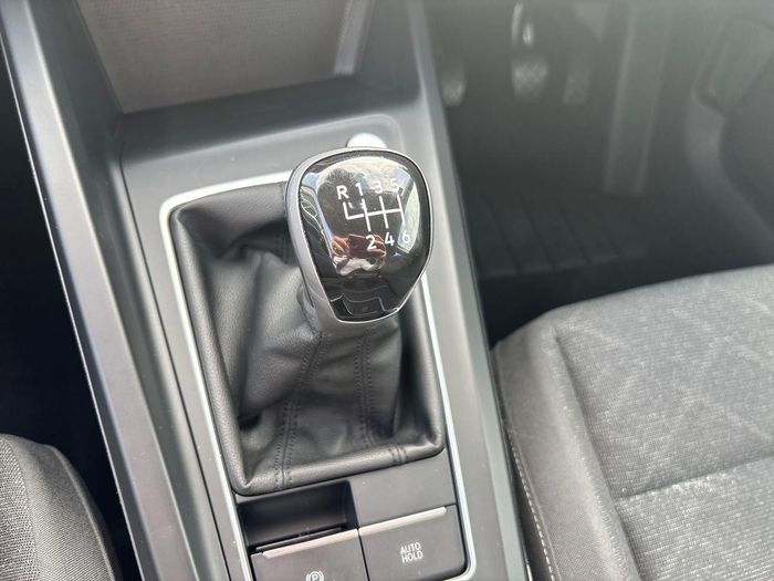 Volkswagen Golf 2024