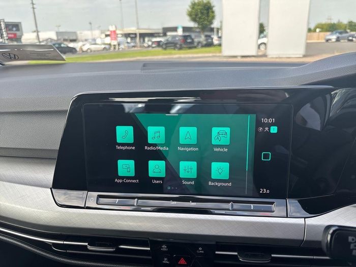Volkswagen Golf 2024