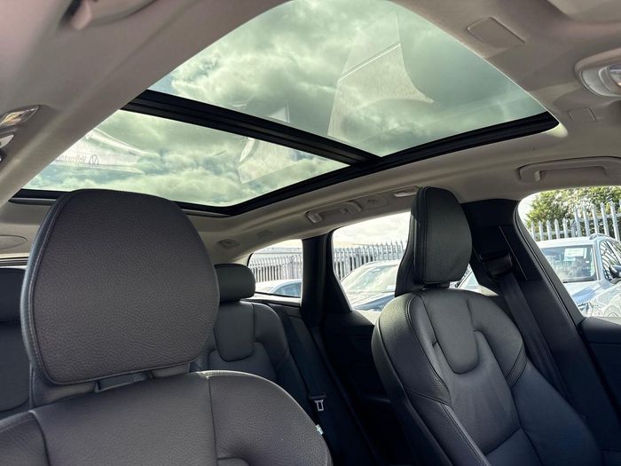 Volvo XC60 2023
