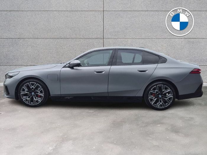 BMW 5 Series 2026