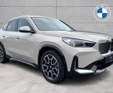 BMW iX1 2026