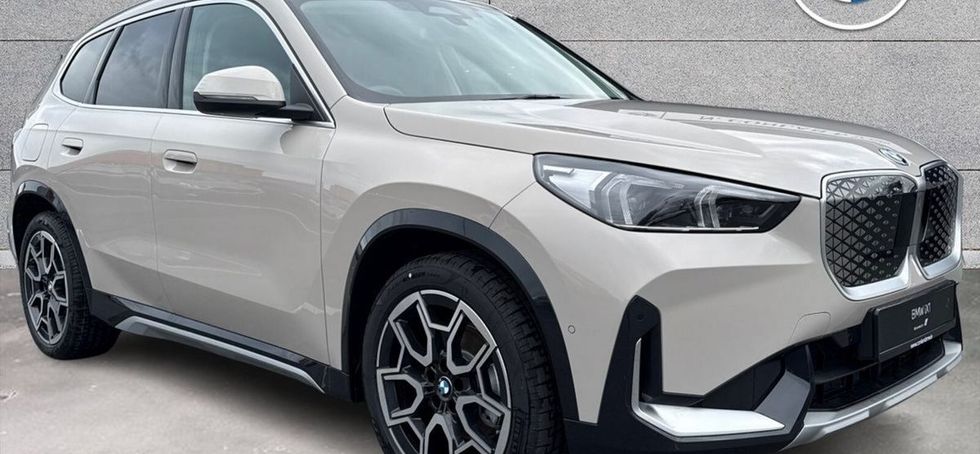 BMW iX1 2026