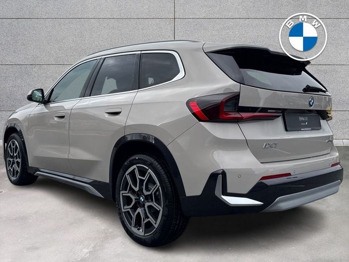 BMW iX1 2026