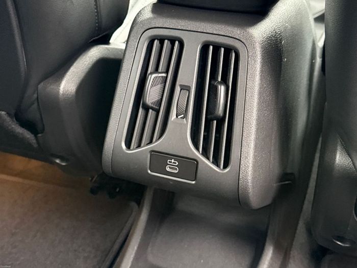 BMW iX1 2026