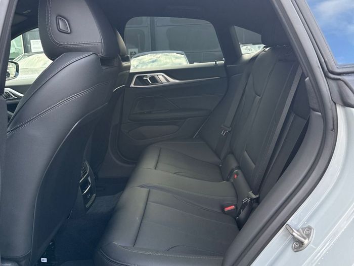 BMW i4 2026