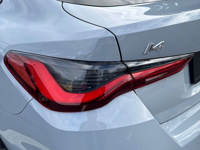 BMW i4 2026