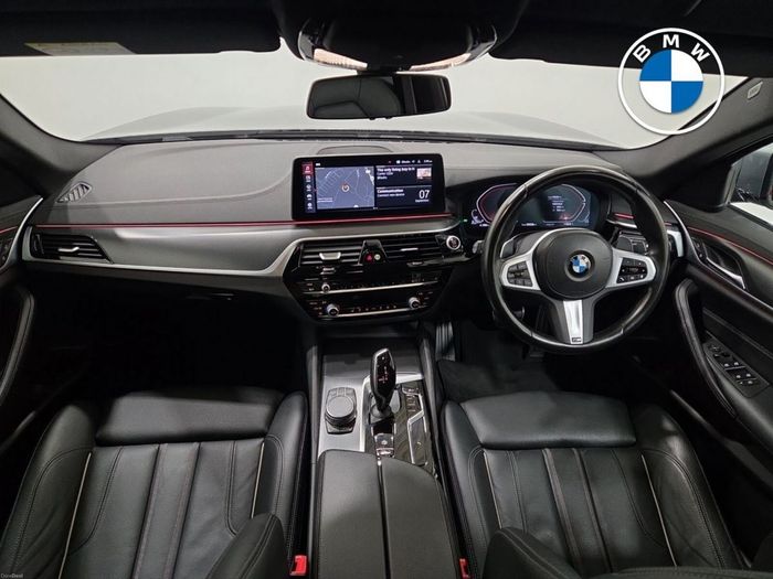 BMW 5 Series 2023