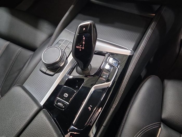 BMW 5 Series 2023