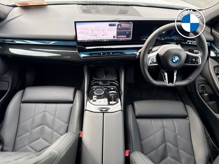 BMW 5 Series 2026