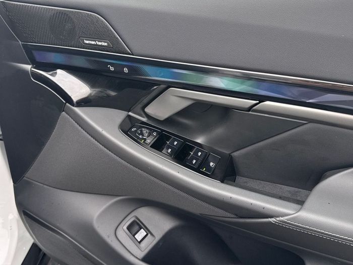 BMW 5 Series 2026