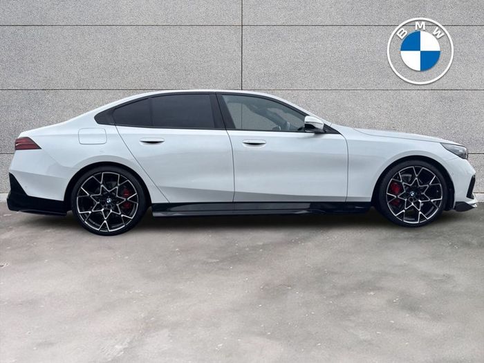 BMW 5 Series 2026
