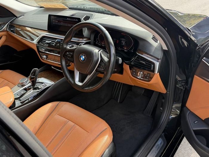 BMW 5 Series 2020
