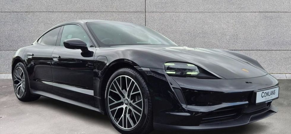 Porsche Taycan 2022