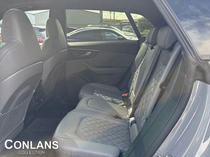 Audi Q8 2022