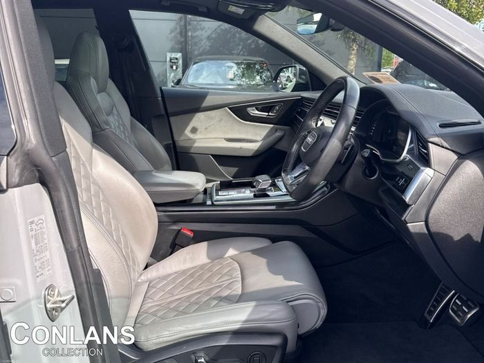 Audi Q8 2022
