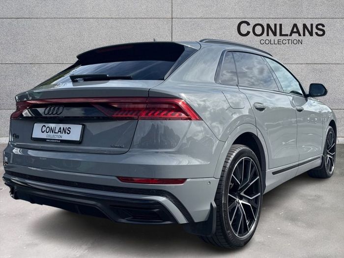 Audi Q8 2022
