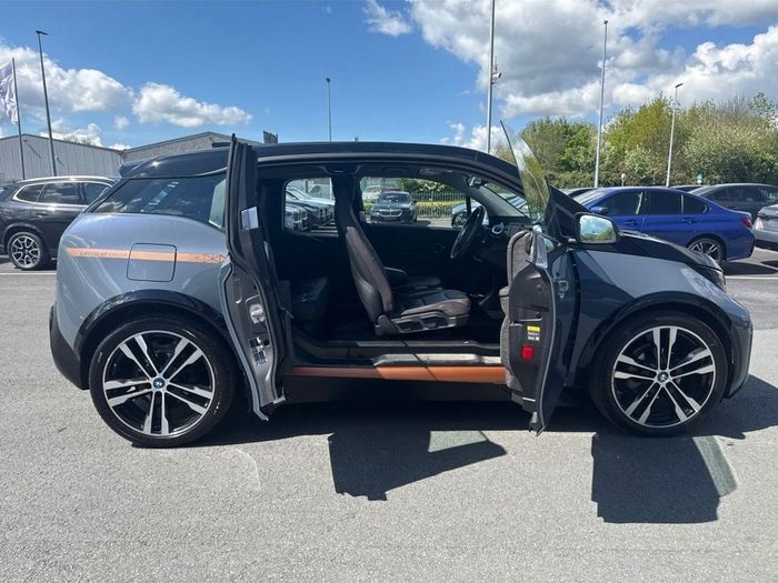 BMW i3 2022