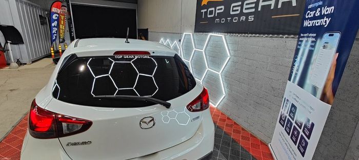 Mazda Demio 2016
