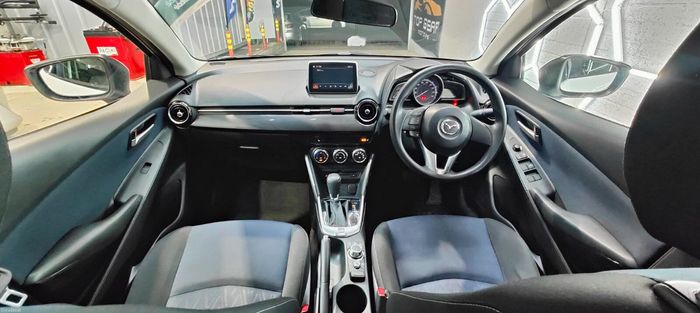 Mazda Demio 2016