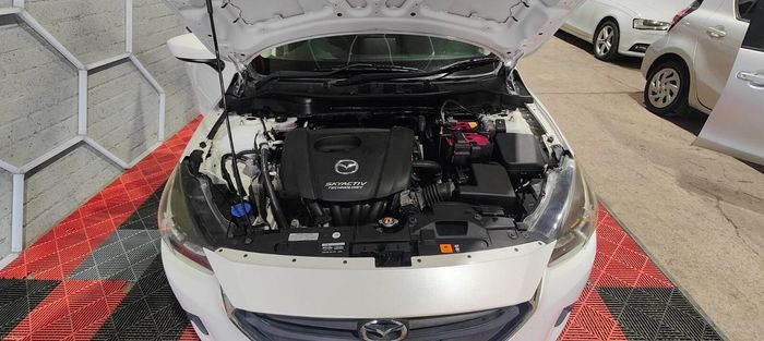 Mazda Demio 2016