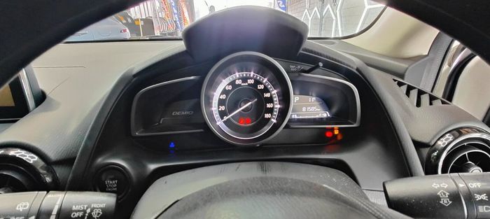 Mazda Demio 2016