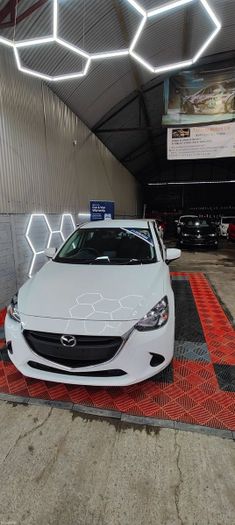 Mazda Demio 2016