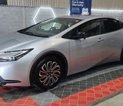 Toyota Prius 2025