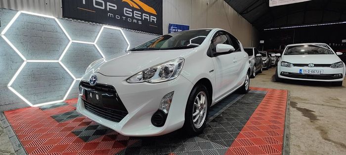 Toyota Aqua 2016