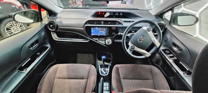 Toyota Aqua 2016
