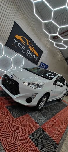 Toyota Aqua 2016