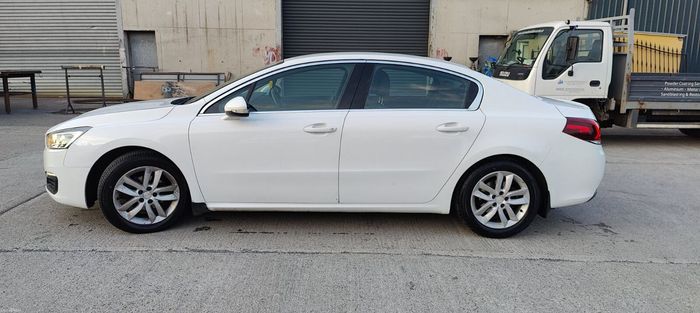 Peugeot 508  2015