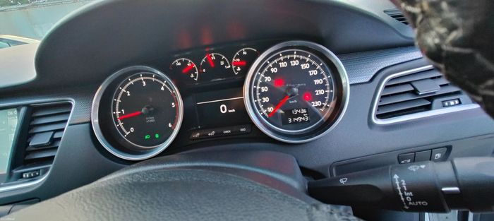Peugeot 508  2015
