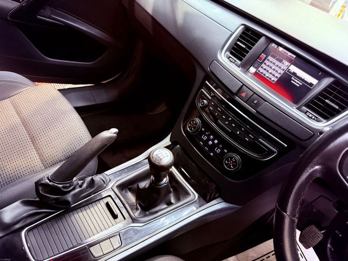 Peugeot 508  2015
