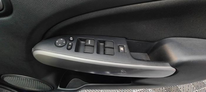 Mazda Demio 2013