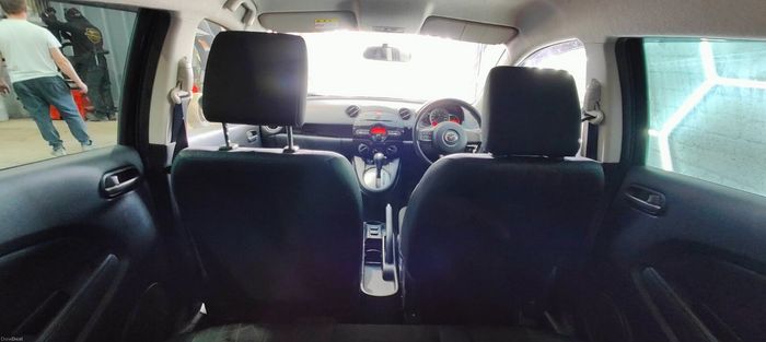 Mazda Demio 2013
