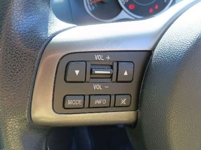 Mazda Demio 2013