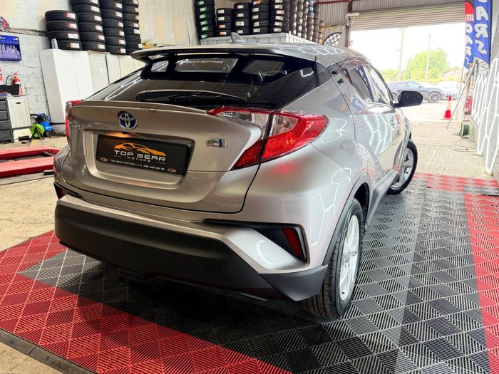 Toyota C-HR 2017