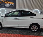 Honda Grace 2015