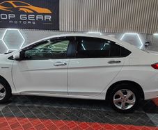 Honda Grace 2015