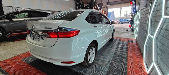 Honda Grace 2015